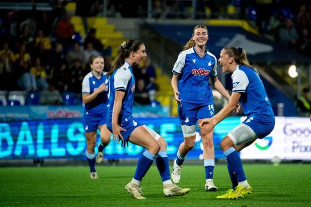September 18, 2026, GER, Soccer, Women s, Google Pixel 1 Bundesliga, 2026–2027 Season, Matchday 4, TSG 1899 Hoffenheim vs. VfL Wolfsburg: Lisa Doorn (Hoffenheim, 14), Chiara Hahn (Hoffenheim, 23), Lisann Kaut (TSG Hoffenheim), 04 celebrate the goal that made it 2–1. DFB and DFL regulations prohibit any use of photographs as image sequences and or quasi-video. Hoffenheim, Dietmar Hopp Stadium, Baden-Württemberg, Germany Copyright: xNordphoto Memmlerx