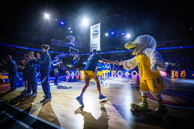 Basketball Berlin, September 18, 2026; 2026–2027 Season; EasyCredit BBL 1 Bundesliga Men s Division; Alba Berlin NINERS vs. Chemnitz; Raising the Championship Banner; Jonas Mattisseck, Alba Berlin, No. 09