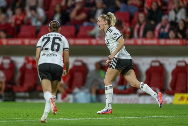 GER, Mainz, FSV Mainz 05 vs. Eintracht Frankfurt, Google Pixel Women s Bundesliga, Soccer, DFB, 2026–2027 Season, MEWA Arena, Matchday 5 in pictures: Nina Lührsen, Eintracht Frankfurt Women s Team 11, Goal, Celebration and Joy, Emotions. DFB and DFL regulations prohibit any use of photographs as image sequences and or quasi-video. September 18, 2026 Copyright: HMBxMedia HendrikxHamelau