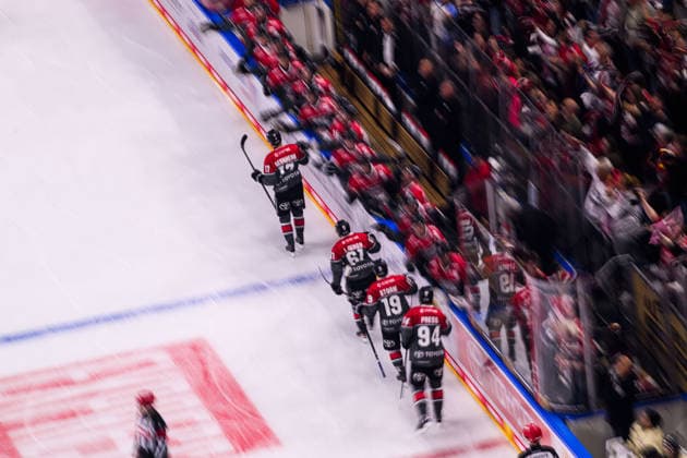 COLOGNE, GERMANY - 18 SEPTEMBER, 2026: - The PENNY DEL Ice hockey, Eishockey match Koelner Haie vs. Grizzlys Wolfsburg at LANXESS arena.  Copyright: xVitaliixKliuievx