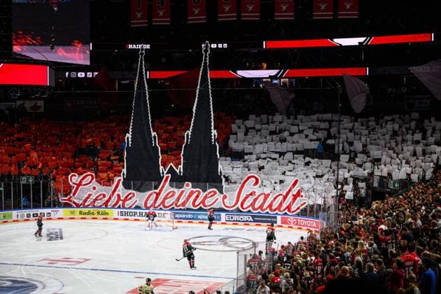 COLOGNE, GERMANY - 18 SEPTEMBER, 2026: - The PENNY DEL Ice hockey, Eishockey match Koelner Haie vs. Grizzlys Wolfsburg at LANXESS arena.  Copyright: xVitaliixKliuievx