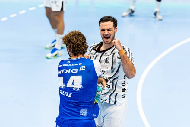 18.09.2026, GER, Handball, Maenner, Saison 26 27, Opel 1.Bl, 5.Spieltag, ThSV Eisenach - THW Kiel Veron Nacinovic (THW Kiel), Stephan Seitz (ThSV Eisenach,44) 99817 Eisenach Werner-Assmann-Halle Am Sportp Thueringen Deutschland