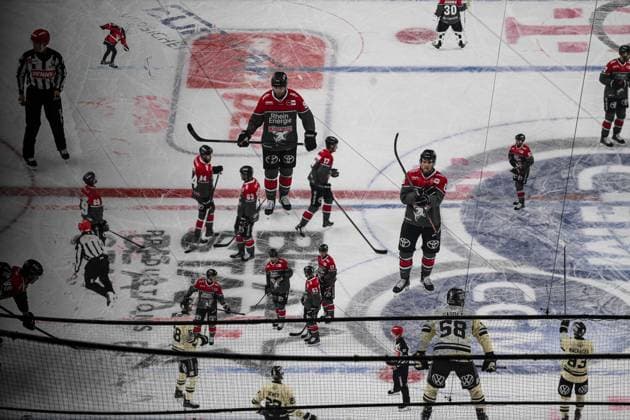 COLOGNE, GERMANY - 18 SEPTEMBER, 2026: - The PENNY DEL Ice hockey, Eishockey match Koelner Haie vs. Grizzlys Wolfsburg at LANXESS arena.  Copyright: xVitaliixKliuievx