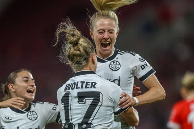 GER, Mainz, FSV Mainz 05 vs. Eintracht Frankfurt, Google Pixel Women s Bundesliga, Soccer, DFB, 2026–2027 Season, MEWA Arena, Matchday 5 in Pictures: Rebecka Blomqvist, Eintracht Frankfurt Women, 28, Goal, Celebration and Joy, Emotions, 3–2. DFB and DFL regulations prohibit any use of photographs as image sequences and or quasi-video. September 18, 2026 Copyright: HMBxMedia HendrikxHamelau