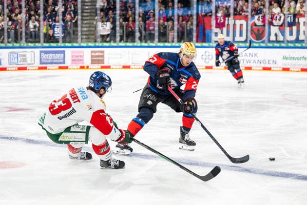 Timo Bakos, 22, Nuremberg Ice Tigers, NIT; Jimmy Lambert, 23, Augsburg Panthers, AEV; Nuremberg Ice Tigers vs. Augsburg Panthers, ice hockey, Penny DEL, Matchday 1, September 18, 2026, Nuremberg Ice Tigers vs. Augsburg Panthers, Ice Hockey, Penny DEL, Matchday 1, September 18, 2026 Copyright: xEibner-Pressefoto ThomasxHahnx EP_NIT