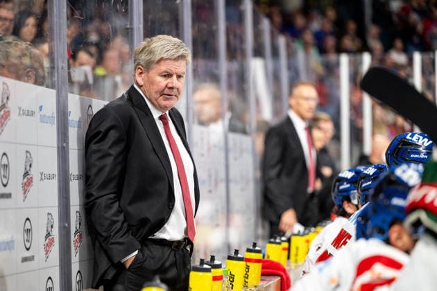 Bill Peters, Head Coach, Augsburger Panther, AEV, Nuremberg Ice Tigers vs. Augsburger Panther, Ice Hockey, Penny DEL, Matchday 1, September 18, 2026, Nuremberg Ice Tigers vs. Augsburg Panthers, Ice Hockey, Penny DEL, Matchday 1, September 18, 2026 Copyright: xEibner-Pressefoto ThomasxHahnx EP_NIT