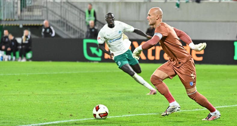 September 18, 2026 Soccer Season 2026–2027, Bundesliga 2, Matchday 6: SpVgg Greuther Fürth vs. Kleeblatt FC Magdeburg, FCM Sports Photo, Zink MeZi xmexzix. DFL regulations prohibit any use of photographs as image sequences and or quasi-video; for editorial use only. Dominik Reimann 1, FC Magdeburg