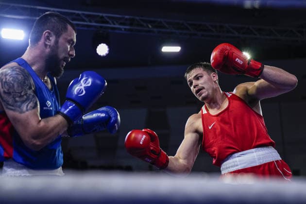 2026 European Boxing Championships in Sofia SOFIA, BULGARIA - SEPTEMBER 18: Leon Kermas (red) of Estonia competes against Andrei Chiriacov (blue) of Moldova in the men s 85kg category during the 2026 European Boxing Championships are held at Asics Arena in Sofia, Bulgaria, on September 18, 2026. Osmancan Gurdogan Anadolu Sofia Bulgaria. Editorial use only. Please get in touch for any other usage.  Copyright: x2026xAnadoluxOsmancanxGurdoganx