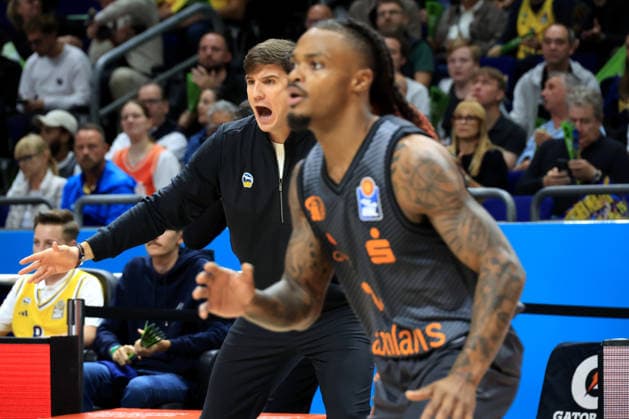 September 18, 2026, Germany, GER, DEU, Basketball, 1st Bundesliga, Day 1, 2026–2027 Season, Berlin, ALBA Berlin vs. Niners Chemnitz, HEAD COACH Pedro Calles, ALBA Berlin, nordphoto GmbH, Engler, Berlin, Uber Arena, Federal State of Germany Copyright: xNordphotox xEnglerx