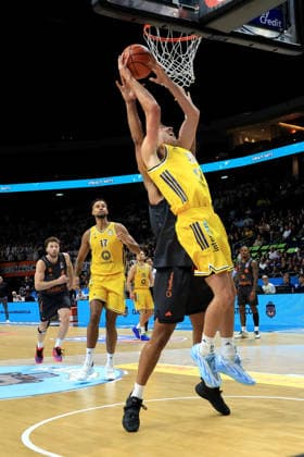 September 18, 2026, Germany, GER, DEU, Basketball, 1st Bundesliga, Day 1, 2026–2027 Season, Berlin, ALBA Berlin vs. Niners Chemnitz, JOE WIESKAMP (ALBA Berlin 11), NIGHAEL CEASER (Chemnitz 22), nordphoto GmbH, Engler Berlin Uber Arena, Federal State: Germany Copyright: xNordphotox xEnglerx
