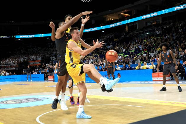September 18, 2026, Germany, GER, DEU, Basketball, 1st Bundesliga, Day 1, 2026–2027 Season, Berlin, ALBA Berlin vs. Niners Chemnitz, JOE WIESKAMP (ALBA Berlin 11), NIGHAEL CEASER (Chemnitz 22), nordphoto GmbH, Engler Berlin Uber Arena, Federal State: Germany Copyright: xNordphotox xEnglerx