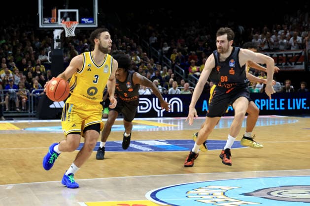 September 18, 2026, Germany, GER, DEU, Basketball, 1st Bundesliga, Day 1, 2026–2027 Season, Berlin, ALBA Berlin vs. Niners Chemnitz, JORDAN FORD ALBA Berlin 3, JANNIS VON SECKENDORFF Chemnitz 90 nordphoto GmbH Engler Berlin Uber Arena State: Germany Copyright: xNordphotox xEnglerx