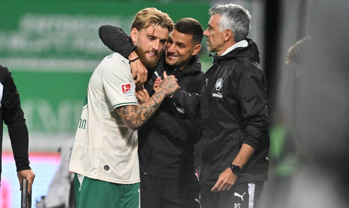September 18, 2026 Soccer Season 2026–2027, Matchday 2, Bundesliga, SpVgg Greuther Fürth vs. Kleeblatt FC Magdeburg, FCM, Sports Photo by Zink xwoxzix. DFL regulations prohibit any use of photographs as image sequences and or quasi-video For editorial use only. Ole Pohlmann 10, SpVgg Greuther Fürth; Aleksandro Petrovic, Assistant Coach, SpVgg Greuther Fürth; Danny Schwarz, Assistant Coach, SpVgg Greuther Fürth