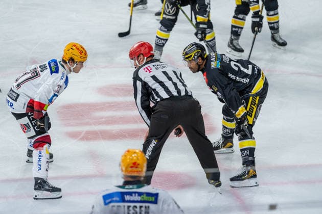 Ice hockey, DEL, Krefeld Pinguine v Fischtown Pinguins
