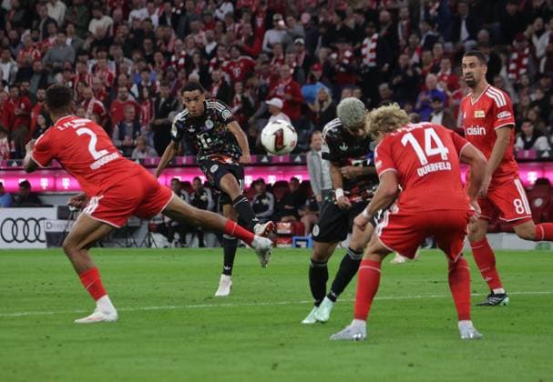 Bayern s No. 10, Jamal MUSIALA, scores the 1-0 goal. Soccer: Munich vs. Union Berlin, Bundesliga, FC Bayern Munich vs. 1. FC Union Berlin, Matchday 4, 2026–2027 season, on September 18, 2026, in Munich, ALLIANZ ARENA, Germany Source: Copyright Credit Oryk HAIST xFUSSBALL-BAYERN-UNIONx