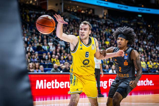 Basketball Berlin, September 18, 2026; 2026–2027 Season; EasyCredit BBL 1 Bundesliga Men s Division; Alba Berlin vs. Chemnitz; Malte Delow (Alba Berlin, No. 06); Stefan Smith (Chemnitz, No. 02)