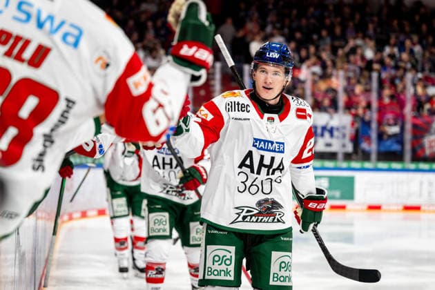 September 18, 2026 Ice Hockey Season 2026–2027 Penny DEL Nuremberg Ice Tigers Icetigers Augsburg Panthers Augsburg ThHa xthxhax Goal celebration, joy, cheering Jimmy Lambert 23, Augsburg Panthers, AEV