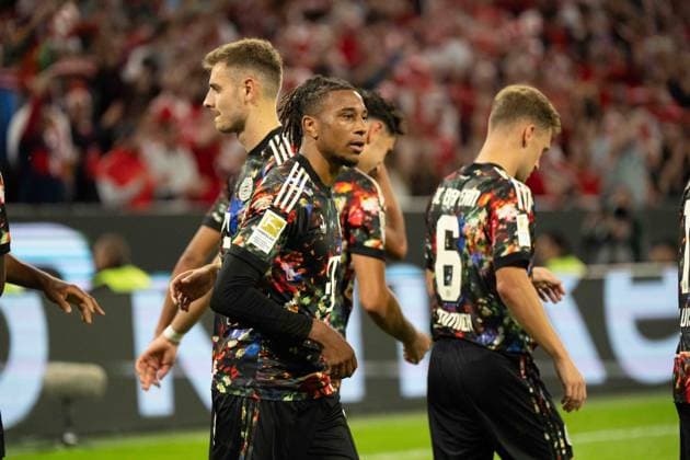 September 18, 2026: Soccer – FC Bayern Munich vs. Union Berlin, Matchday 4 of the Bundesliga at the Allianz Arena in Munich. Michael Olise celebrates a goal for FC Bayern Munich, 17–3 at halftime IMPORTANT NOTICE: In accordance with DFL and DFB regulations, it is prohibited to use or allow the use of photographs taken in the stadium and or during the match in the form of sequential images and or video-like photo sequences. Copyright: xJamesxZabelx
