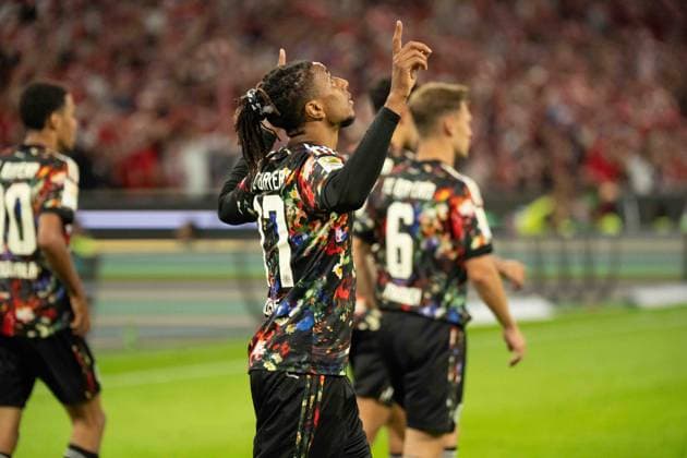 September 18, 2026: Soccer – FC Bayern Munich vs. Union Berlin, Matchday 4 of the Bundesliga at the Allianz Arena in Munich. Michael Olise celebrates a goal for FC Bayern Munich, 17–3 at halftime IMPORTANT NOTICE: In accordance with DFL and DFB regulations, it is prohibited to use or allow the use of photographs taken in the stadium and or during the match in the form of sequential images and or video-like photo sequences. Copyright: xJamesxZabelx