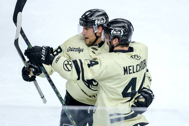 September 18, 2026, Ice Hockey, DEL, Kölner Haie vs. Grizzlys Wolfsburg, Matchday 1, 2026–27 Season, Lanxess Arena, Cologne: Celebrations after the 3–3 goal by Tyler Gaudet (No. 58, Grizzlys Wolfsburg) alongside Julian Melchiori (No. 44, Grizzlys Wolfsburg), North Rhine-Westphalia, Germany