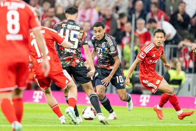 Jamal Musiala 10 FC Bayern Munich, FC Bayern Munich 1 FC Union Berlin, Bundesliga, Matchday 4, September 18, 2026. DFB regulations prohibit any use of photographs as image sequences and or quasi-video. Munich, Bayern, Germany Copyright: xkolbert-press UlrichxGamelx