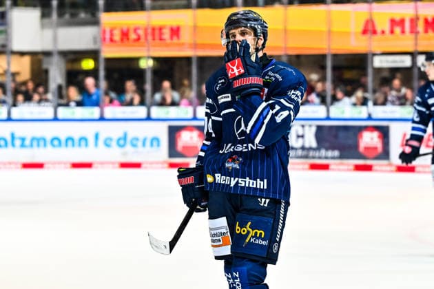 Cole Maier, Iserlohn Roosters, 14, disappointed, GER, Iserlohn Roosters vs. ERC Ingolstadt, Ice Hockey, Penny DEL, Matchday 1, 2026–2027 Season, September 19, 2026, GER, Iserlohn Roosters vs. ERC Ingolstadt, Ice Hockey, Penny DEL, Matchday 1, 2026–2027 Season, September 19, 2026, Iserlohn Copyright: xJonasxBrockmann Eibner-Pressefotx EP_JBN