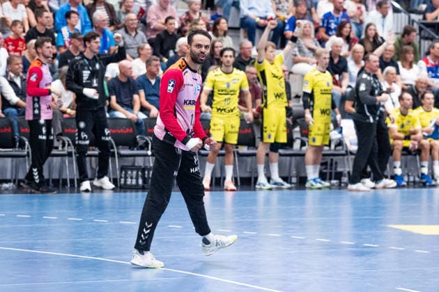 Mohamed Amine Darmoul, TVB Stuttgart, 70, goalkeeper, celebrates his own outstanding performance, HBW Balingen Weilstetten vs. TVB Stuttgart, GER, Opel 1 Handball Bundesliga, Championship, Matchday 5, 2026–2027 season, September 18, 2026, Eibner Press Photo by Andreas Ulmer, HBW Balingen Weilstetten vs. TVB Stuttgart, GER, Opel 1 Handball Bundesliga, Championship, Matchday 5, 2026–2027 season, September 18, 2026, Balingen Copyright: xEibner-Pressefoto AndreasxUlmerx EP_AUR