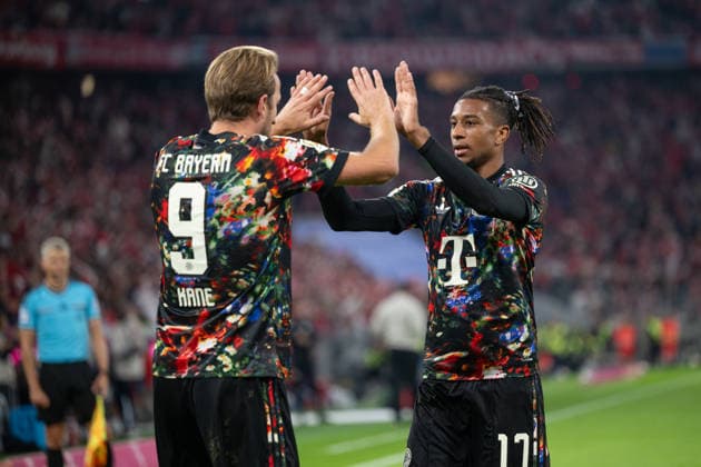 GER, Bavaria, Munich, Soccer, FC Bayern Munich vs. FC Union Berlin, at the Allianz Arena, Munich, Bundesliga, Matchday 4, September 18, 2026, from left: Harry Kane, FC Bayern Munich, 9; Michael Akpovie Olise, FC Bayern Munich, 17; goal celebration; joy; emotions; cheering; celebration; goal scored, Celebrate, goal celebration, joy, emotions, celebration, cheering, goal scored, celebrate, 4–0. DFL and DFB regulations prohibit any use of photographs as image sequences and or quasi-video, Copyright: HMB-Media MichaelxNibel