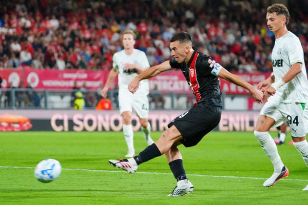 IPA88679329 - Samuele Birindelli (AC Monza) during the AC Monza vs. US Sassuolo Italian Serie A soccer match in Monza, Italy, on September 18, 2026  Copyright: xLucaxRossini IPAxSportx xx IPA88679329