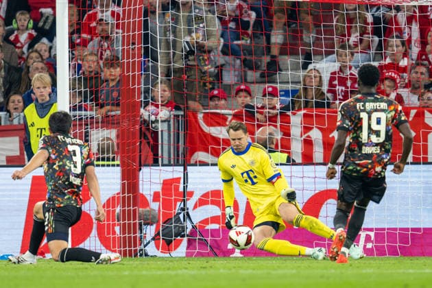 Manuel Neuer of 1. FC Bayern Munich blocks the ball; 1. FC Bayern Munich vs. 1. FC Union Berlin, Bundesliga, Matchday 4, September 18, 2026. DFB regulations prohibit any use of photographs as image sequences and or quasi-video. Munich, Bayern, Germany Copyright: xkolbert-press UlrichxGamelx