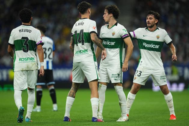 ESP: RCD Espanyol - Elche CF. La Liga EA Sports. Macthday 7 Elche CF players celebrating the 0-2 during the La Liga EA Sports match between RCD Espanyol and Elche CF played at RCDE Stadium on September 18, 2026 in Barcelona, Spain. kpng Copyright: xBaguxBlancox xPRESSINPHOTOx PS_2627_ESP_ELC_RAC_012