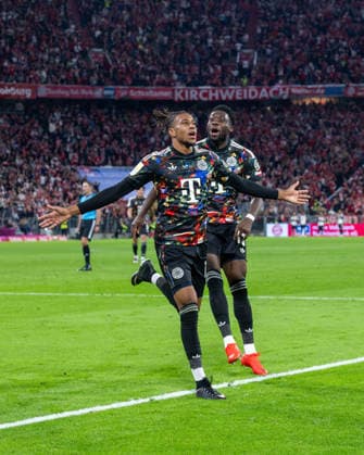 Soccer, Men s, 2026–2027 Season, Bundesliga 1, Matchday 4, FC Bayern Munich 1 FC Union Berlin; from left: Michael Olise (Bayern Munich), Alphonso Davies (Bayern Munich), celebrating the 7–0 goal, September 18, 2026, Copyright: xMatthiasxKochx