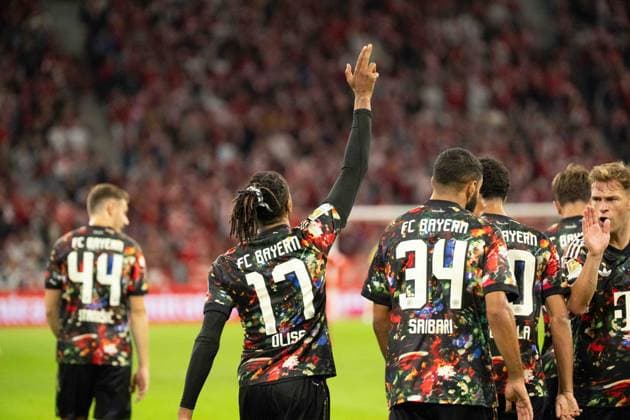 September 18, 2026: Soccer – FC Bayern Munich vs. Union Berlin, Matchday 4 of the 1. Bundesliga at the Allianz Arena in Munich; Michael Olise celebrates a goal for FC Bayern Munich, 17–6 0 IMPORTANT NOTICE: In accordance with DFL and DFB regulations, it is prohibited to use or allow the use of photographs taken in the stadium and or during the game in the form of sequential images and or video-like photo sequences. Copyright: xJamesxZabelx