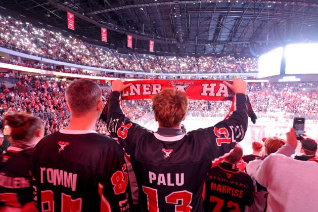 September 18, 2026, Ice Hockey, DEL, Kölner Haie vs. Grizzlys Wolfsburg, Matchday 1, 2026–27 Season, Lanxess Arena Cologne, Interior view of the arena, Fans wearing team scarves, North Rhine-Westphalia, Germany