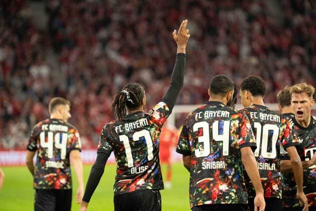 September 18, 2026: Soccer – FC Bayern Munich vs. Union Berlin, Matchday 4 of the Bundesliga at the Allianz Arena in Munich; Michael Olise celebrates a goal for FC Bayern Munich, 17–6 0 IMPORTANT NOTICE: In accordance with DFL and DFB regulations, it is prohibited to use or allow the use of photographs taken in the stadium and or during the game in the form of sequential images and or video-like photo sequences. Copyright: xJamesxZabelx
