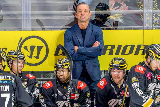 September 18, 2026, xkkux, Ice Hockey, DEL, Krefeld Pinguine vs. Fischtown Pinguins Bremerhaven, Matchday 1, 2026–27 Season, YAYLA Arena, Krefeld; Head Coach Thomas Popiesch; Krefeld Pinguine HC; North Rhine-Westphalia, Germany