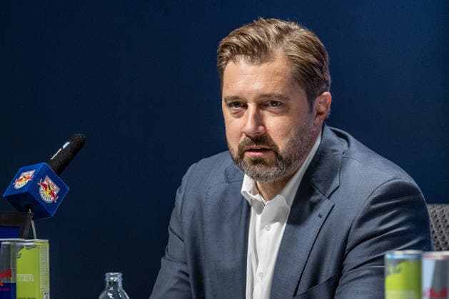 Oliver David, Head Coach, EHC Red Bull Munich, at the postgame press conference for GER, EHC Red Bull Munich vs. Adler Mannheim, ice hockey, DEL, 2026–2027 season, Matchday 1, September 18, 2026 Photo: HMB Media, Heike Feiner Copyright: HMBxMedia HeikexFeiner