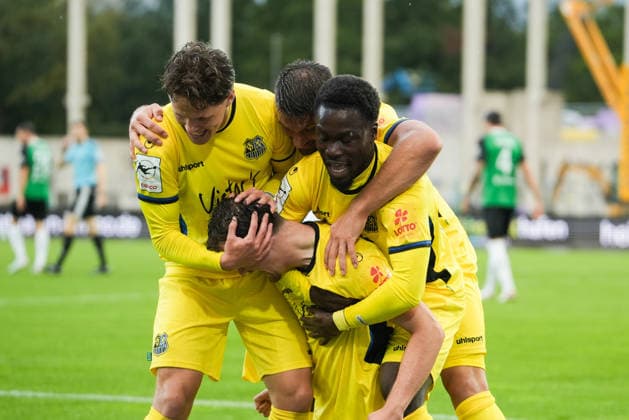 Germany 3rd Division 2026–2027, Matchday 6: SC Preußen Münster vs. 1 FC Saarbrücken, Wednesday, September 16, 2026, LVM Preußenstadion Münster, North Rhine-Westphalia, Germany—Goal celebration, joy, emotions—Goal to make it 0–1 for 1 FC Saarbrücken by Alexander Staff, 1 FC Saarbrücken, 29 Copyright: xMerlexKölkingx