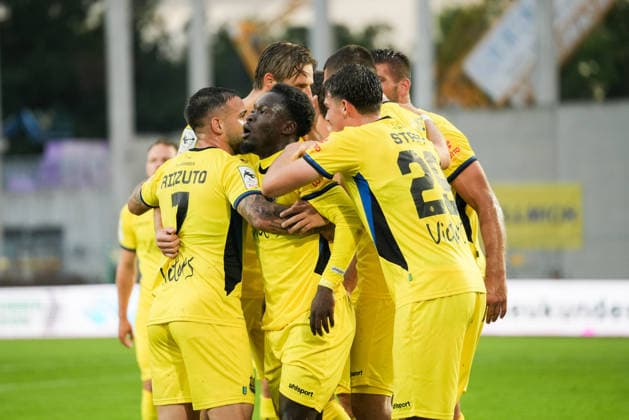 Germany 3rd Division 2026–2027, Matchday 6: SC Preußen Münster vs. 1 FC Saarbrücken, Wednesday, September 16, 2026, LVM Preußenstadion, Münster, North Rhine-Westphalia, Germany—Goal celebrations, joy, emotions, team—Goal making it 0–2 by Kelsey Owusu, 1 FC Saarbrücken, 31 Copyright: xMerlexKölkingx