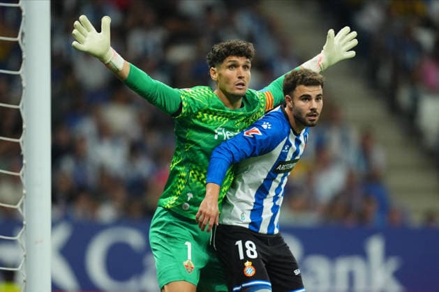 ESP: RCD Espanyol - Elche CF. La Liga EA Sports. Matchday 7 Matias Dituro of Elche CF during the La Liga EA Sports match between RCD Espanyol and Elche CF played at RCDE Stadium on September 18, 2026 in Barcelona, Spain. kpng Copyright: xBaguxBlancox xPRESSINPHOTOx PS_2627_ESP_ELC_617
