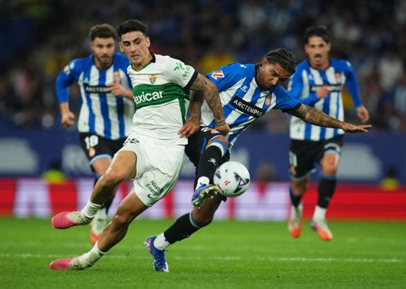 ESP: RCD Espanyol - Elche CF. La Liga EA Sports. Macthday 7 Thyrhys Dolan of RCD Espanyol NS during the La Liga EA Sports match between RCD Espanyol and Elche CF played at RCDE Stadium on September 18, 2026 in Barcelona, Spain. kpng Copyright: xBaguxBlancox xPRESSINPHOTOx PS_2627_ESP_ELC_1010