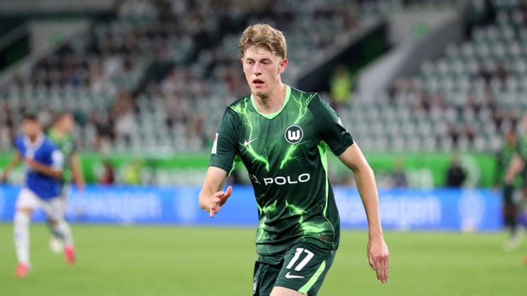 VfL vs. Darmstadt, 2. Bundesliga Wolfsburg, September 18, 2026, Soccer, Men s, 2. Bundesliga, 2026–2027 Season, VfL Wolfsburg vs. SV Darmstadt 98 Alexander Bernhardsson VfL Wolfsburg DFL DFB REGULATIONS PROHIBIT ANY USE OF PHOTOGRAPHS AS IMAGE SEQUENCES AND OR QUASI-VIDEO Volkswagen Arena Lower Saxony Germany