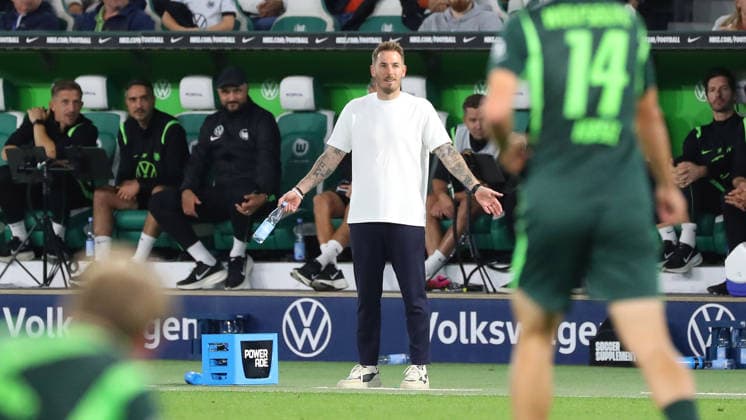 VfL vs. Darmstadt, 2. Bundesliga Wolfsburg, September 18, 2026, Soccer, Men s, 2. Bundesliga, 2026–2027 Season, VfL Wolfsburg vs. SV Darmstadt 98 Head Coach Tobias Strobl VfL Wolfsburg DFL DFB REGULATIONS PROHIBIT ANY USE OF PHOTOGRAPHS AS IMAGE SEQUENCES AND OR QUASI-VIDEO Volkswagen Arena Lower Saxony Germany