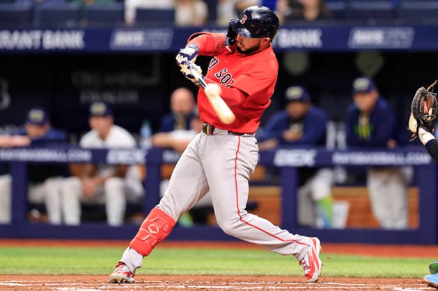 September 18, 2026, St. Petersburg, Florida, USA: Boston Red Sox right fielder Wilyer Abreu (52) fouls off a pitch during an MLB, Baseball Herren, USA game against the Tampa Bay Rays on September 18, 2026 at Tropicana Field. The Red Sox beat the Rays 4-2. St. Petersburg USA - ZUMAh180 20260918_zsp_h180_013 Copyright: xKimxHukarix
