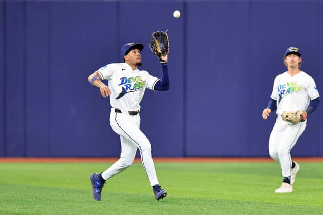September 18, 2026, St. Petersburg, Florida, USA: Tampa Bay Rays left fielder Chandler Simpson (14) catches a fly ball off the bat of Boston Red Sox first baseman Nick Sogard (20) during an MLB, Baseball Herren, USA game on September 18, 2026 at Tropicana Field. The Red Sox beat the Rays 4-2. St. Petersburg USA - ZUMAh180 20260918_zsp_h180_034 Copyright: xKimxHukarix