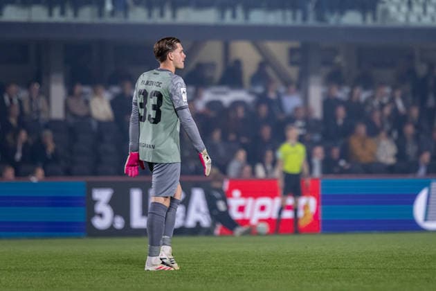 Mark Rajkovacic, FC Würzburger Kickers, 33 (GER), SC Verl vs. FC Würzburger Kickers, Soccer, 3rd Division, Matchday 7, 2026–2027 Season, September 18, 2026 DFL regulations prohibit the use of photographs as image sequences and or quasi-video footage GER, SC Verl vs. FC Wuerzburger Kickers, Soccer, 3rd Division, Matchday 7, 2026–2027 season, September 18, 2026, Verl Copyright: xEibner-Pressefoto JanxRollingerx EP_JSK