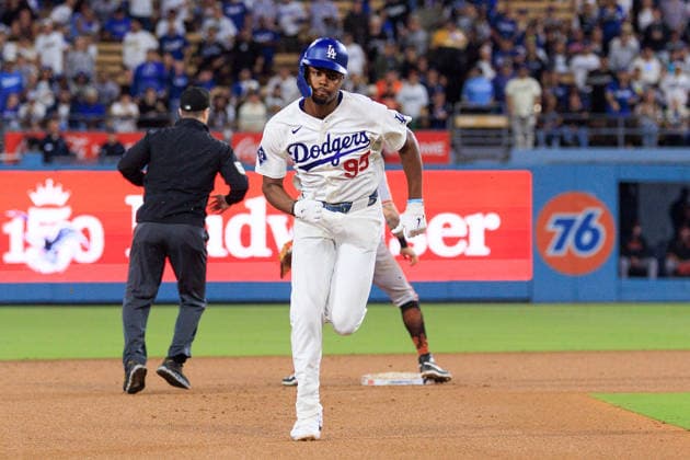September 18, 2026, Los Angeles, California, USA: Josue DePaula 95 of the Los Angeles Dodgers runs to third base during a regular-season MLB, Baseball Herren, USA game against the San Francisco Giants on Friday September 18, 2026 at Dodger Stadium in Los Angeles, California. Dodgers defeat Giants, 8-2. JAVIER ROJAS PI Los Angeles USA - ZUMAp124 20260918_zaa_p124_026 Copyright: xJavierxRojasx