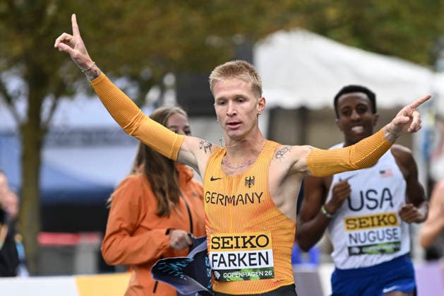 Copenhagen, Denmark - September 19, 2026: Robert Farken (GER Germany) taking the gold medal in the men™s mile in 3:51:80 at the World Athletics Road Running Championships in Kopenhagen, Denmark. DEN Copyright: xBEAUTIFULxSPORTS DecaxText&Bildx