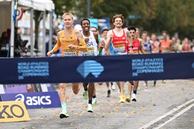 Copenhagen, Denmark - September 19, 2026: Robert Farken (GER Germany) taking the gold medal in the men™s mile in 3:51:80 at the World Athletics Road Running Championships in Kopenhagen, Denmark. DEN Copyright: xBEAUTIFULxSPORTS DecaxText&Bildx