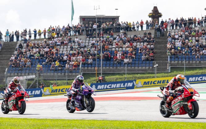 MOTORSPORTS - MotoGP, GP of Austria 2026 SPIELBERG,AUSTRIA,19.SEP.26 - MOTORSPORTS - MotoGP, Grand Prix of Austria, Red Bull Ring, practice and qualifying. Image shows Takaaki Nakagami (JPN Honda HRC Castrol), Jack Miller (AUS Prima Pramac Yamaha MotoGP) and Luca Marini (ITA Honda HRC Castrol).  GEPAxpictures xHaraldxSteiner